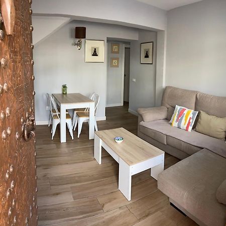 Апартаменты Apartamento Con Garaje Y Patio Ронда Экстерьер фото